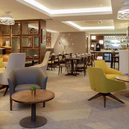 Hilton Cambridge City Centre Экстерьер фото