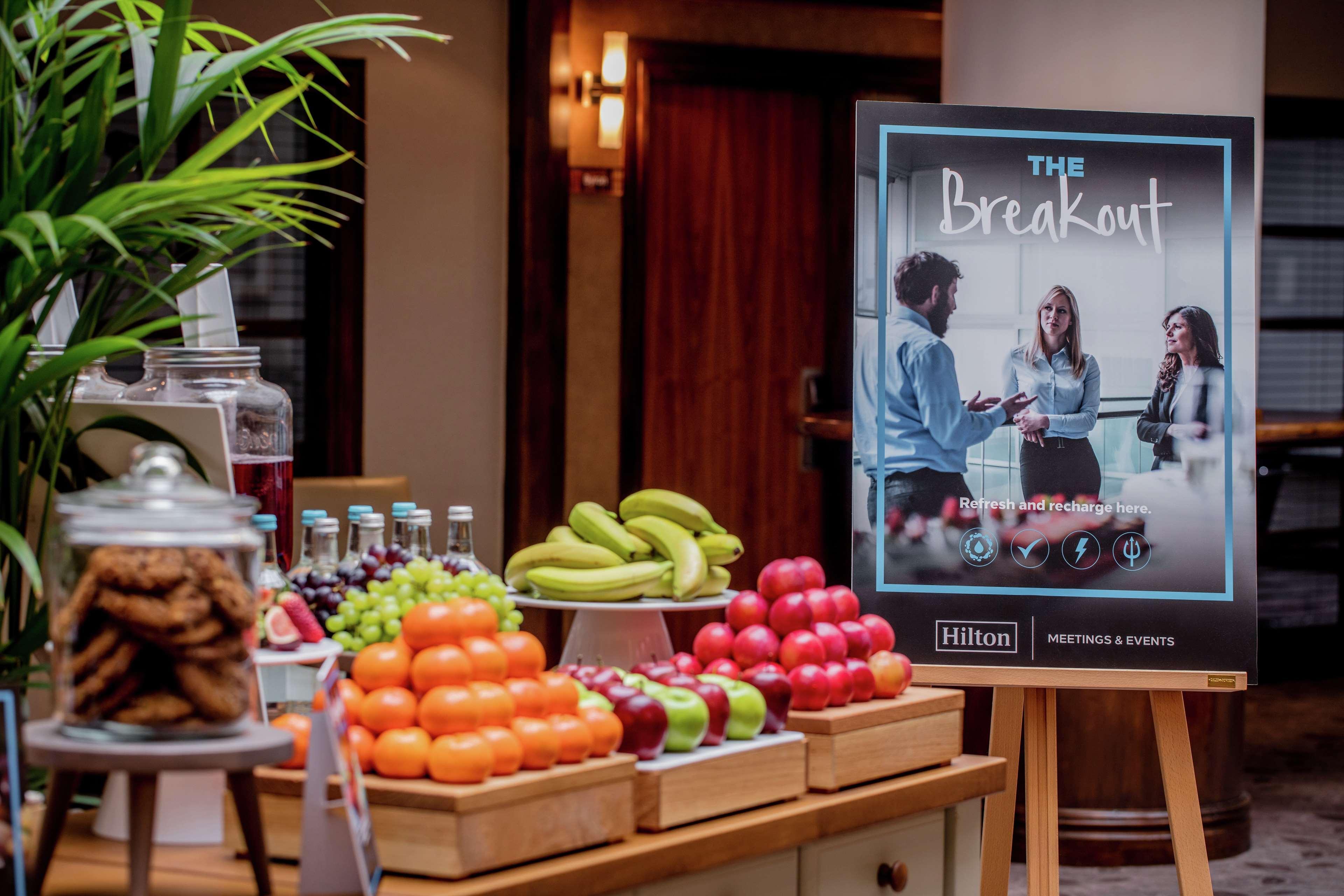 Hilton Cambridge City Centre Экстерьер фото