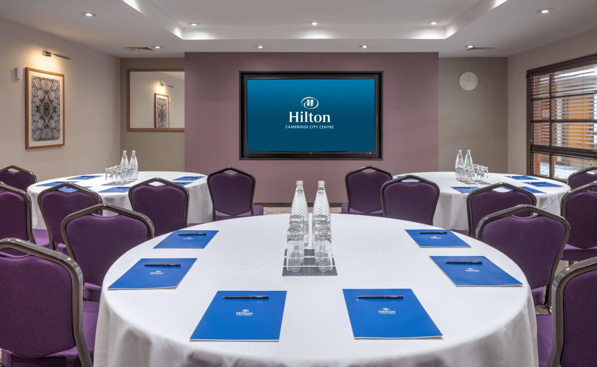 Hilton Cambridge City Centre Экстерьер фото